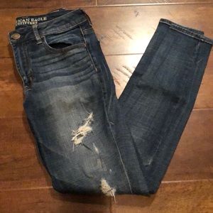american eagle high rise distressed jegging size 6